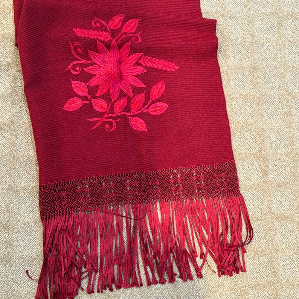 Embroidered baby alpaca & silk shawl scarf!